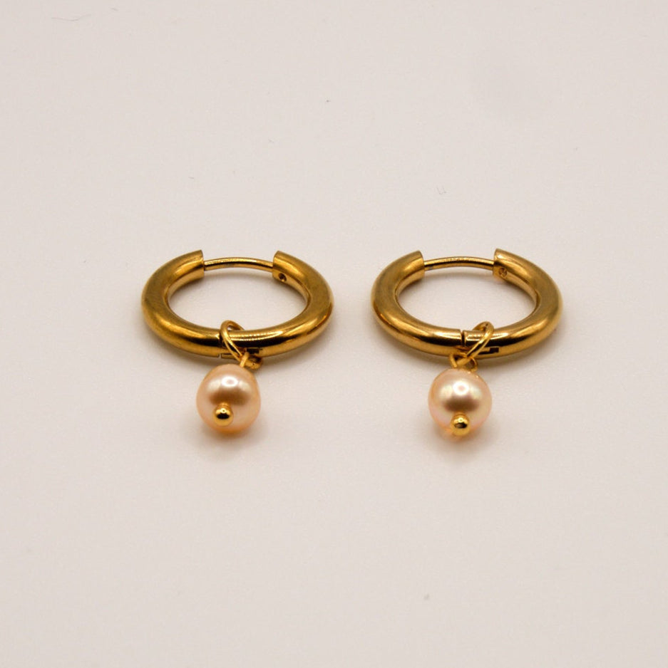 Ohrringe Maja - Süßwasserperlen - Edelstahl - Rosa