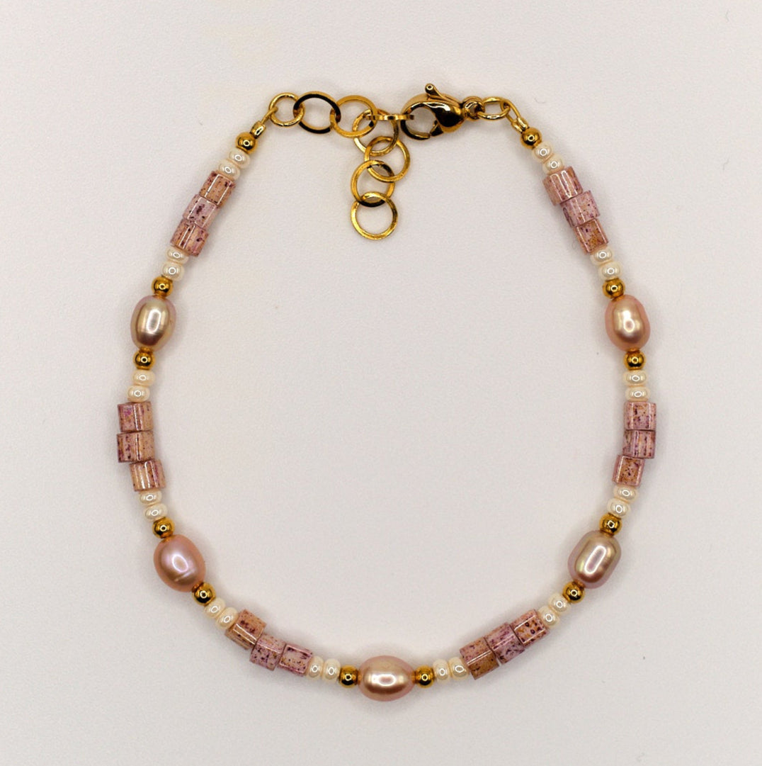 Armband Isabella - Süßwasserpelen - Edelstahl - Rosa/Gold