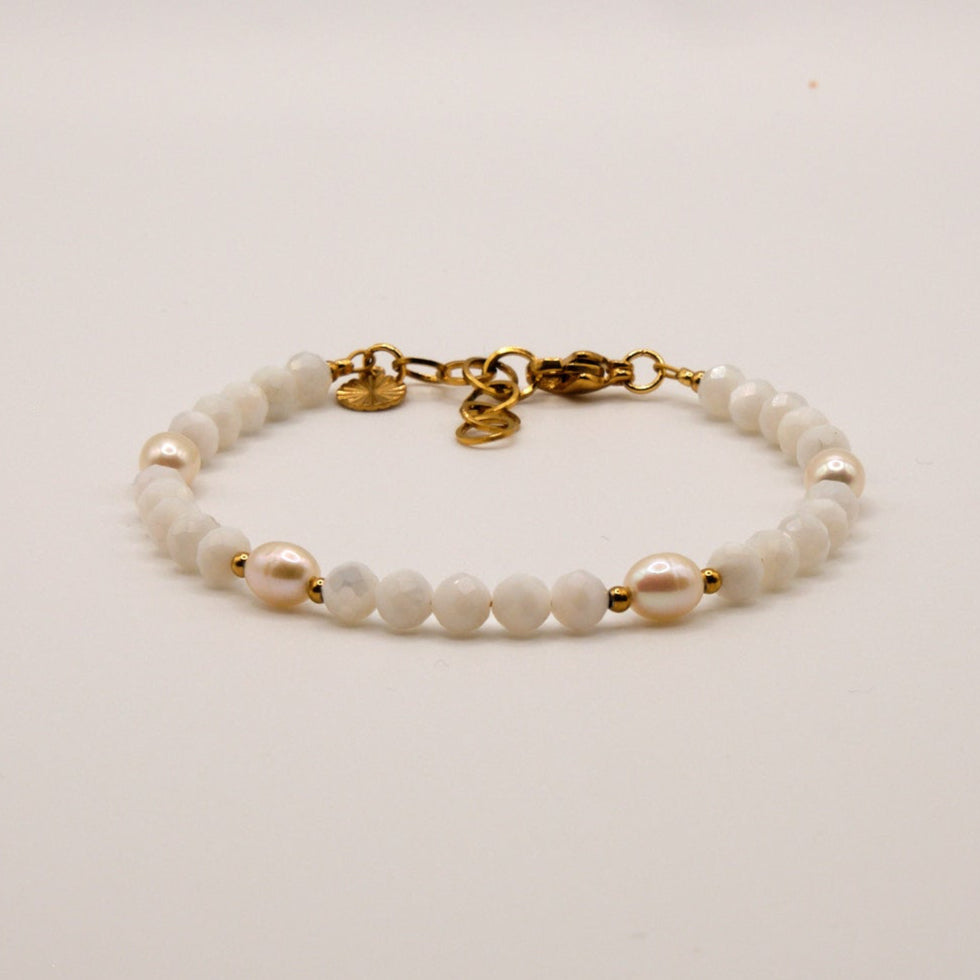 Armband Fiona - Perlmutt - Süßwasserperlen - Edelstahl - Weiß
