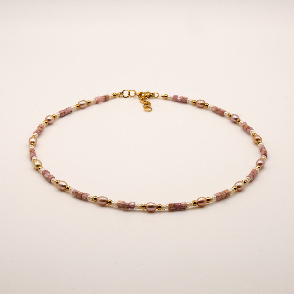 Halskette Isabella - Süßwasserpelen - Edelstahl - Rosa/Gold