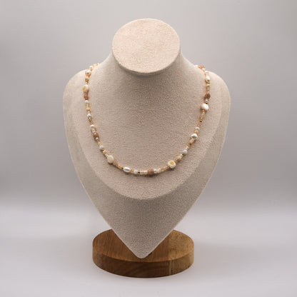 Halskette Mila - Perlenmix - Edelstahl - beige