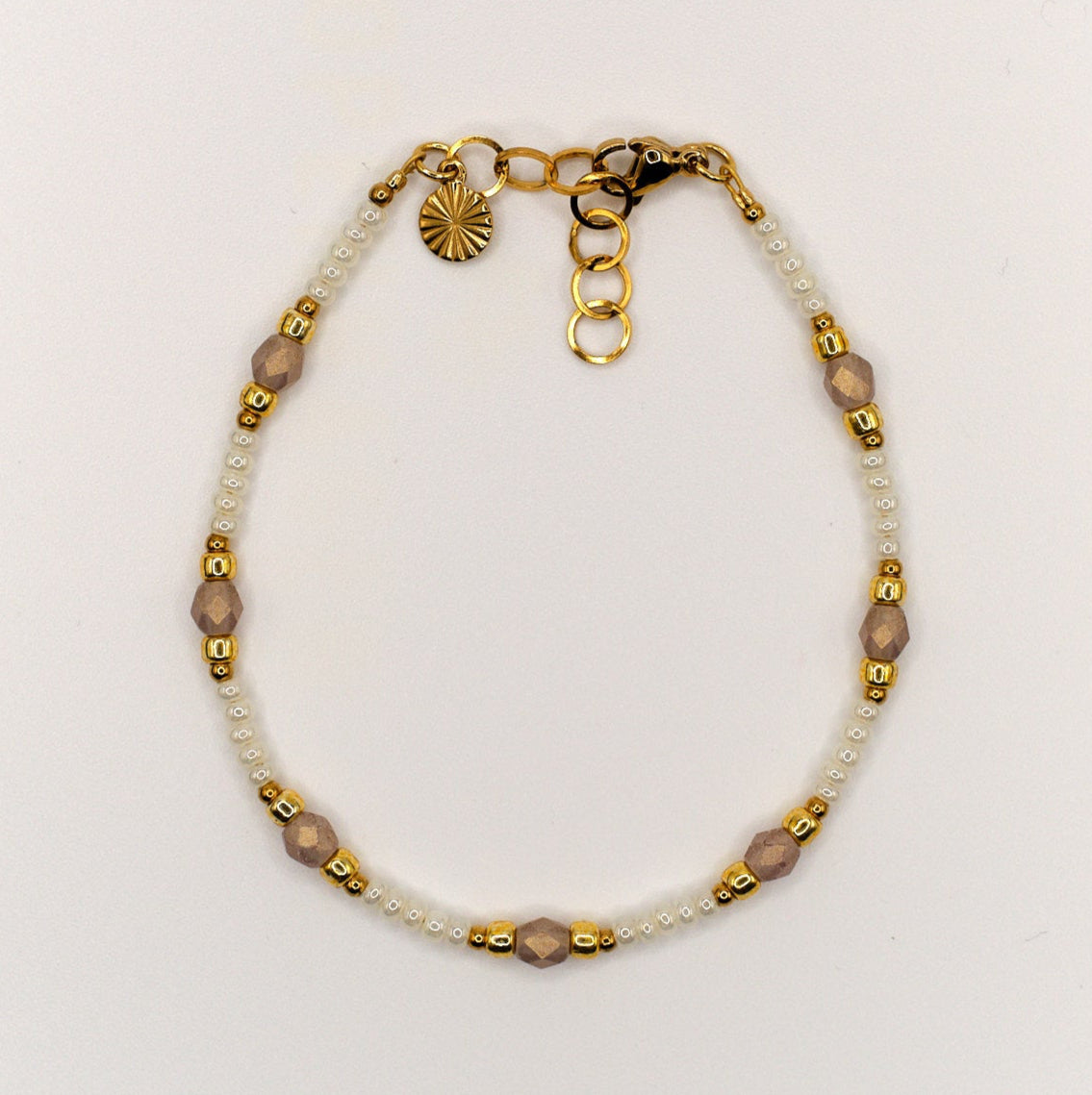 Armband Nina - Böhmische Glasperlen - Edelstahl - Weiß/Lila