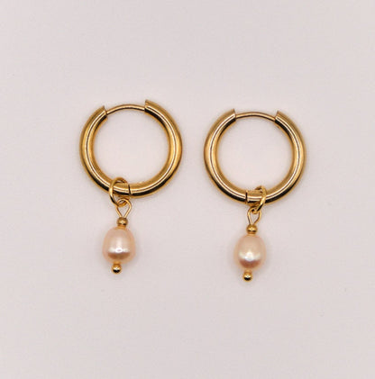 Ohrringe Maja - Süßwasserperlen - Edelstahl - Rosa