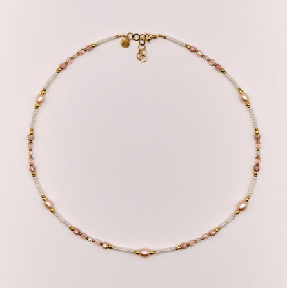 Halskette Greta - Süßwasserperlen - Böhmische Glasperlen - Edelstahl - Weiß/Rosa
