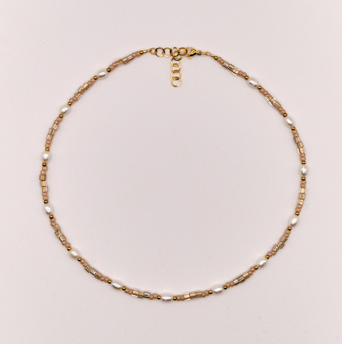 Halskette Kira - Süßwasserpelen - Edelstahl - Beige/Gold