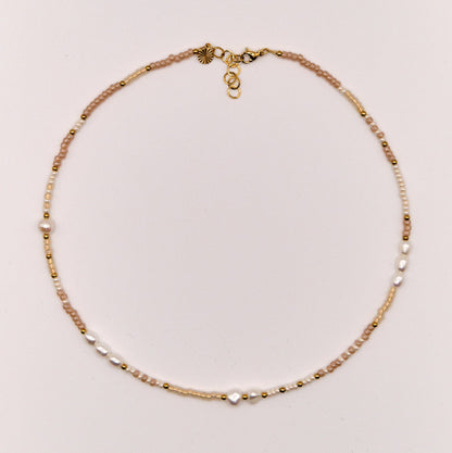 Halskette Merle - Süßwasserperlen - Edelstahl - Weiß/Gold